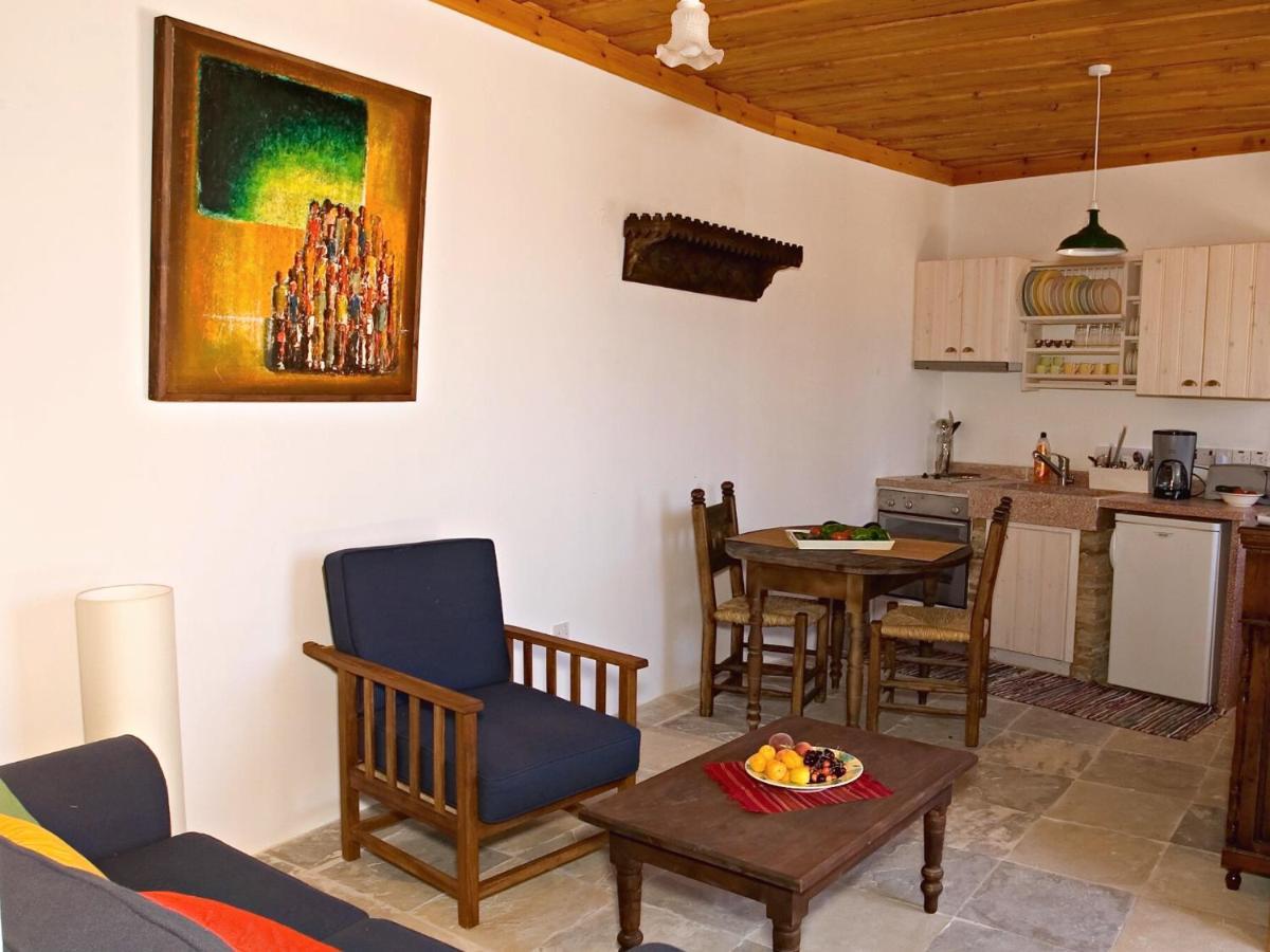 Eveleos Country House Tochni Luaran gambar